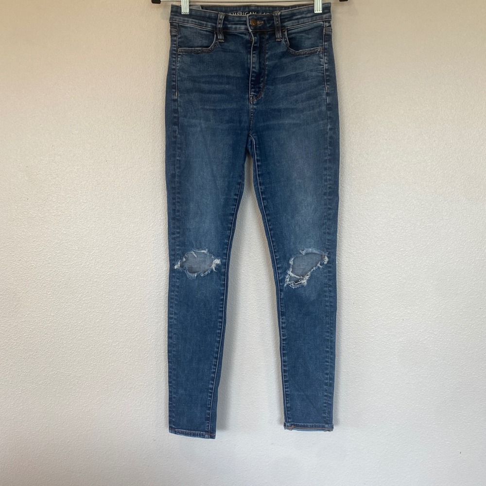 American Eagle Super Hi-Rise Jegging Next Level Stretch Distressed Jeans Size 8